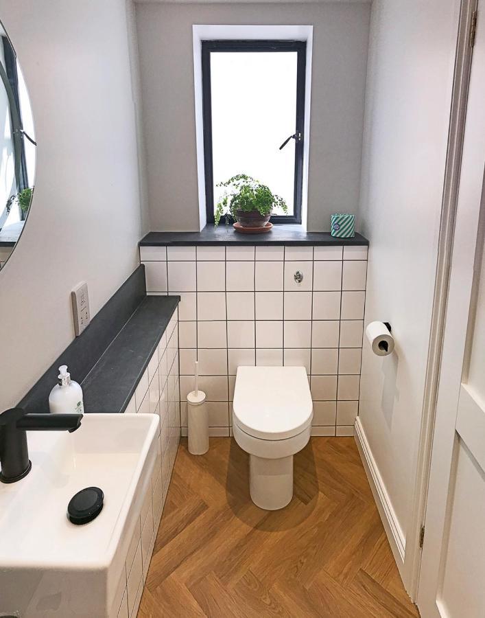 Ilfracombe Townhouse: Restored Historic Home 外观 照片